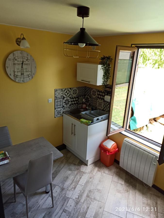 Tranquillite & Independance Au Coeur De La Sologne Casa de hóspedes Lamotte-Beuvron Exterior foto
